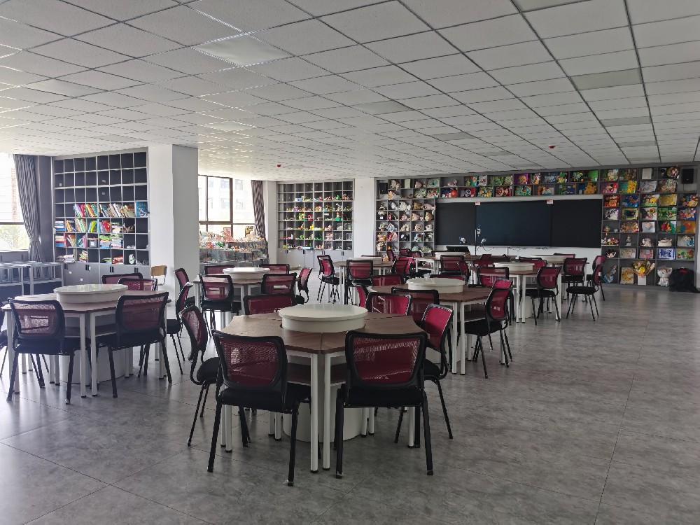 眉山职业技术学院手工制作实训室